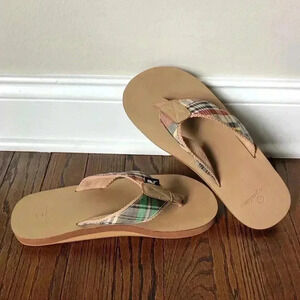 Vineyard Vines Men’s 7 Plaid Madras Flip Flops - VGUC